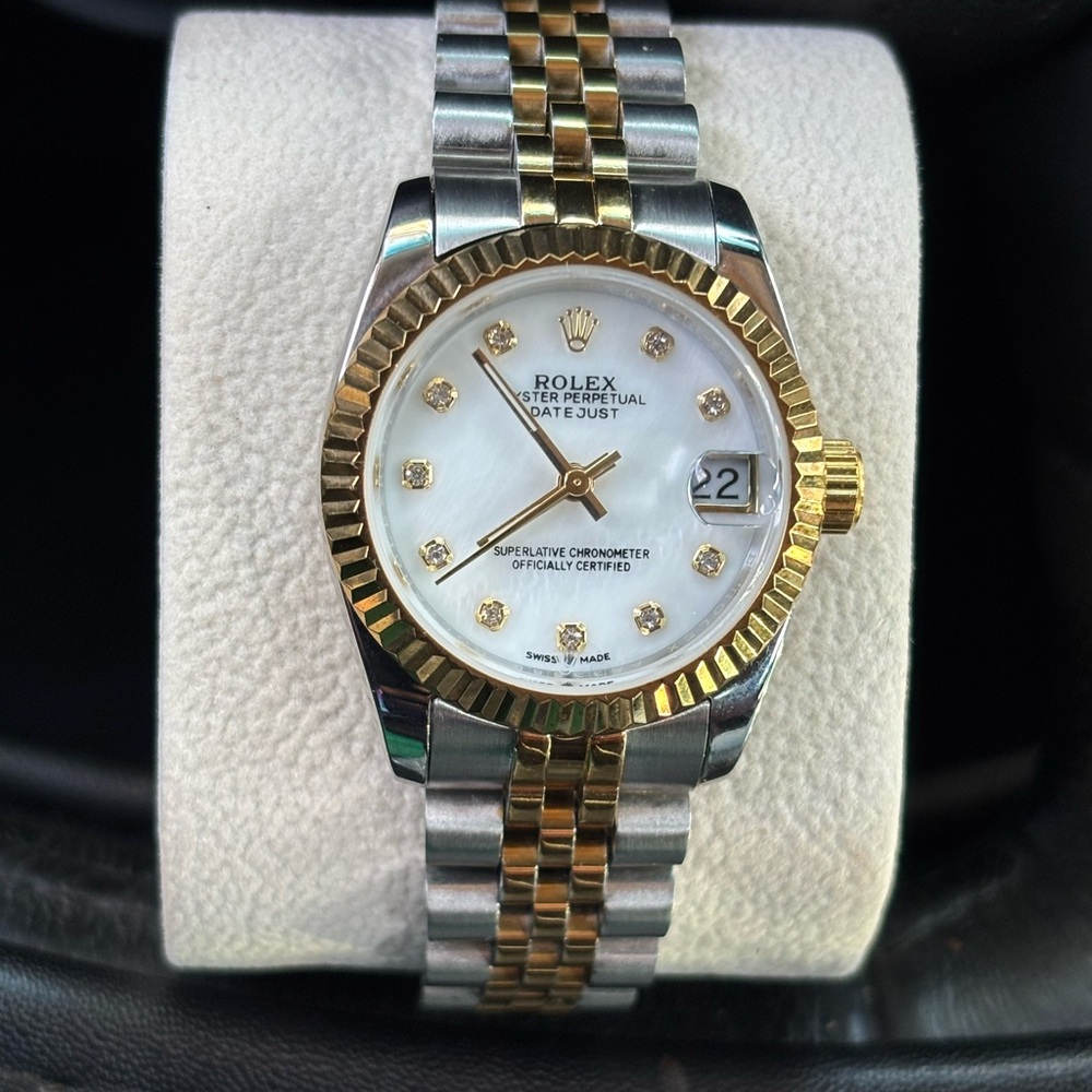 Women brand Watch